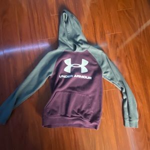 Boys Large Under Armour Hoodie